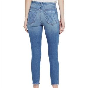 MOTHER ‘The Looker crop’ skinny 27 NWOT 🎊